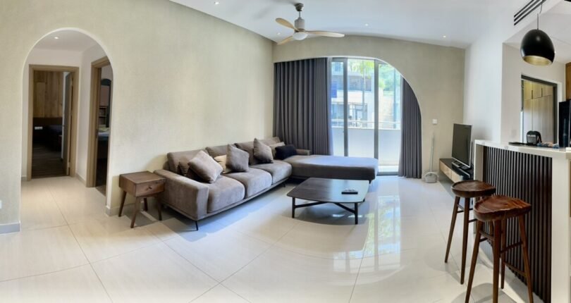 phong khach can ho cho thue 8 810x430 - Giá thuê căn hộ 2 phòng ngủ Block C Chung cư Riverpark Premier Quận 7 T5/2024