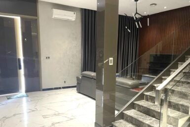 phong-khach-tang-tret