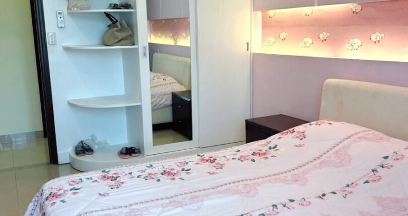 phong ngu 1 810x430 - Giá mua bán căn hộ 3 phòng ngủ block 3b diện tích 270m2 Chung cư Grand View Quận 7 T4/2024
