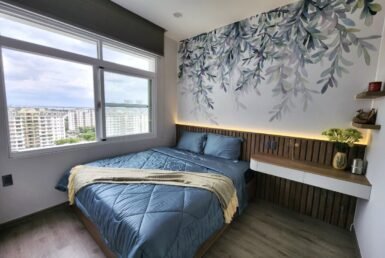 phong-ngu-co-cua-so-thoang-mat-quanh-nam