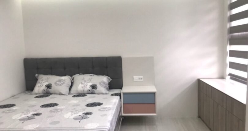 phong ngu nho 2 810x430 - Chủ gửi bán gấp 2 căn hộ Saigon South, căn góc lầu cao view hồ bơi, giá 4,8ty, view sông giá 5 tỷ.