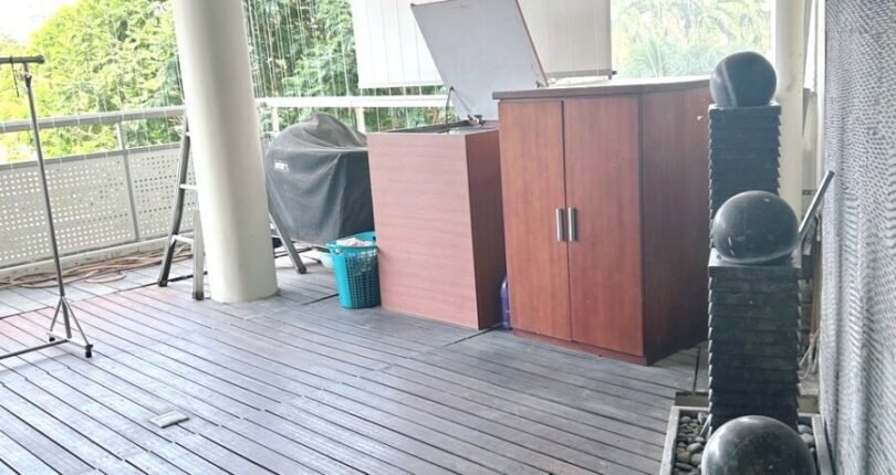 san vuon can ho 810x430 - Giá mua bán căn hộ 3 phòng ngủ block 3b diện tích 270m2 Chung cư Grand View Quận 7 T4/2024