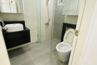 tollet-cna-ho-can-ban