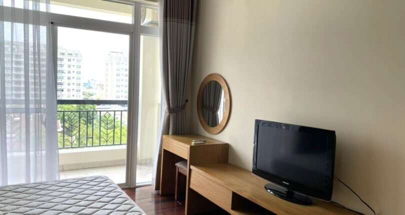 view ban cong phong ngu 810x430 - Giá mua bán căn hộ 3 phòng ngủ Block A Chung cư Green View Quận 7 T5/2024