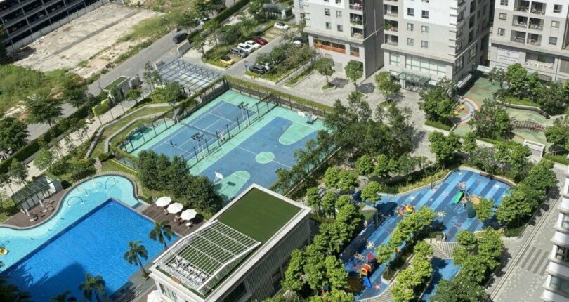 view can ho ban 5 810x430 - Bán căn hộ tầng sân vườn, chung cư Saigon South, 72m2, giá 4.150 tỷ, nhà đẹp, đủ nội thất.