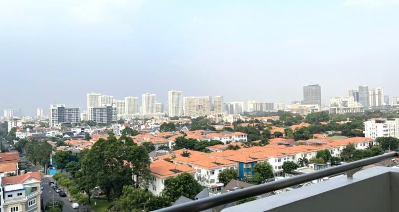 view phong khach can ho 810x430 - Mua bán căn hộ 1a Chung cư Grand View Phú Mỹ Hưng Quận 7 t5/2024 giá rẻ