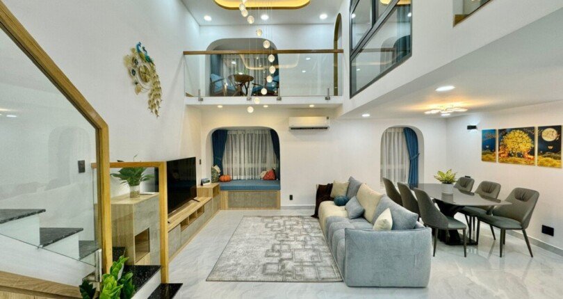 ban can ho duplex sky 1 33 810x430 - Bán nhanh căn hộ Duplex Sky Garden 1. Tổng diện tích 116m2- Nhà đẹp- 4 Phòng ngủ-2wc- Nội thất mới 100%. Giá 5.3 Tỷ