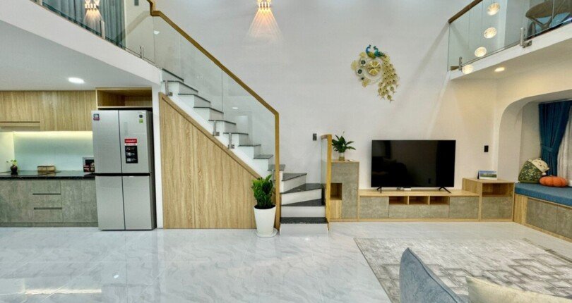 ban can ho duplex sky 1 40 810x430 - Bán nhanh căn hộ Duplex Sky Garden 1. Tổng diện tích 116m2- Nhà đẹp- 4 Phòng ngủ-2wc- Nội thất mới 100%. Giá 5.3 Tỷ