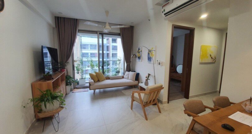 ban can ho midtown 1 810x430 - Bán nhanh căn hộ Midtown. Tòa M7. DT 80m2 Nhà đẹp nội thất gỗ- 2 PN-2WC- lầu cao- Đã có sổ- Giá 7 Tỷ