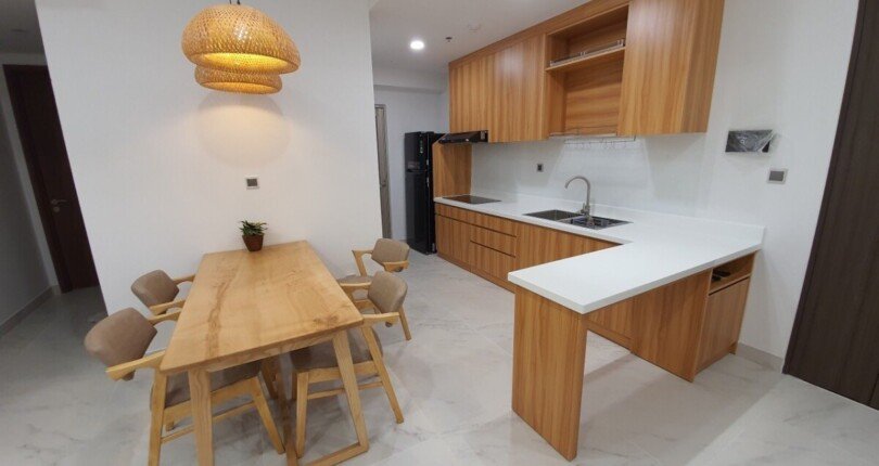 ban can ho midtown 7 810x430 - Bán nhanh căn hộ Midtown. Tòa M7. DT 80m2 Nhà đẹp nội thất gỗ- 2 PN-2WC- lầu cao- Đã có sổ- Giá 7 Tỷ