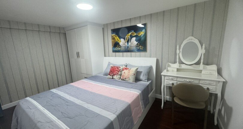 ban can ho sky garden 1 14 810x430 - Bán Duplex Sky Garden 1. DT 120m2- Nhà đẹp- Đầy đủ nội thất mới 99%- 3 Phòng ngủ 2wc- Giá 5.2 Tỷ