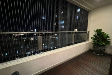 ban-cong-phong-khach