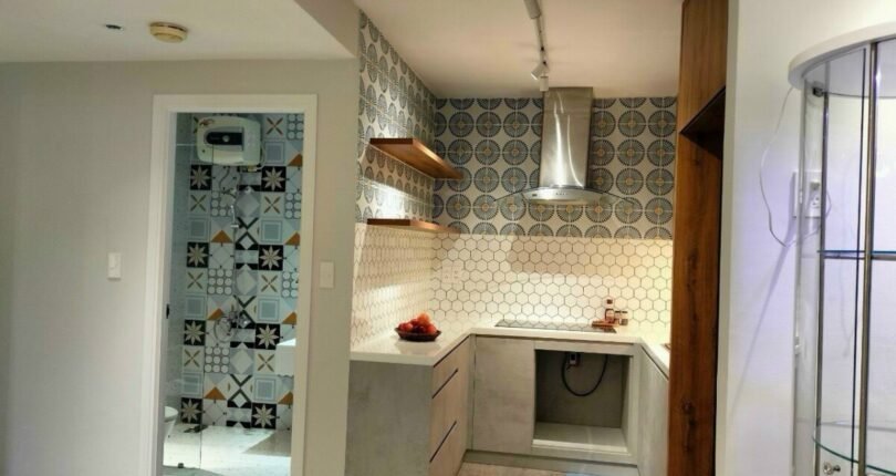 bep trong can ho ban 1 810x430 - Giá mua bán căn hộ 3 phòng ngủ Chung cư Park View Quận 7 T5/2024