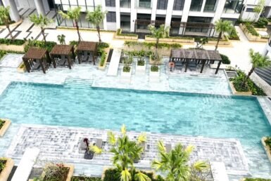 can-ho-lien-ke-ho-boi-noi-khu