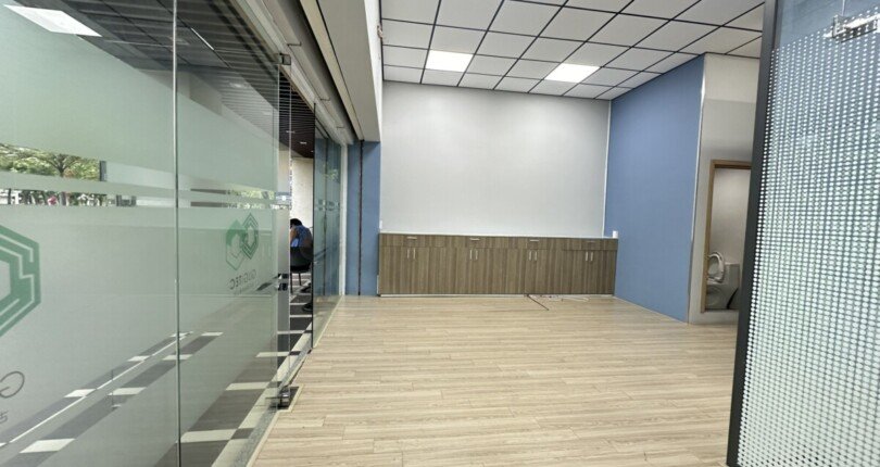 cho thue shop happy valley 6 810x430 - Cho thuê shop house tại chung cư Happy Valley. DT 42m2- có toilet riêng- Vị trí đẹp Giá thuê 26 Triệu/Tháng