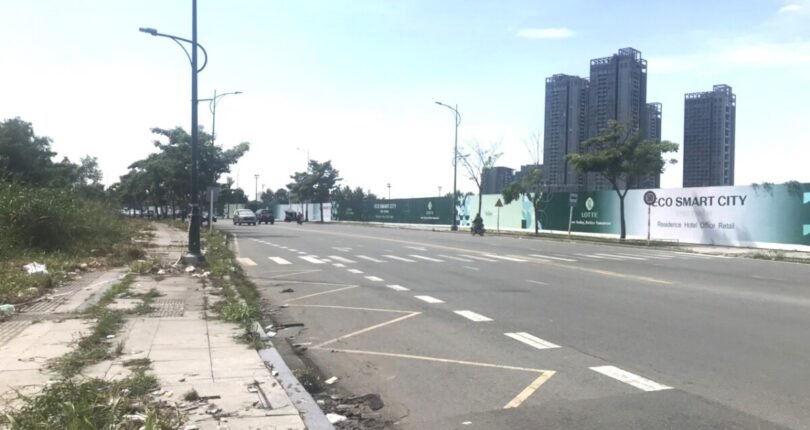 kdc eco smart city tren duong to huu 810x430 - Giá mua bán căn hộ Penthouse Khu dân cư Eco Smart City Thủ Thiêm T6/2024