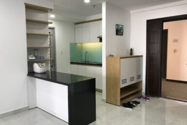 khong-gian-bep-rong-rai