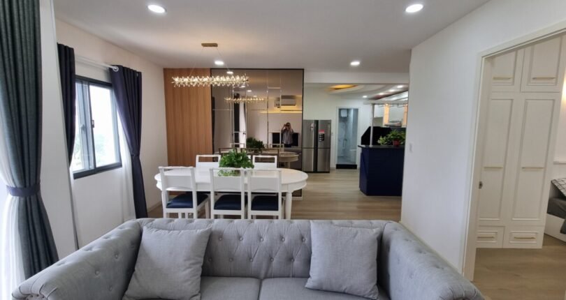 khong gian phong khach 810x430 - Giá mua bán căn hộ 3 phòng ngủ Chung cư Hưng Vượng 3 Quận 7 T5/2024