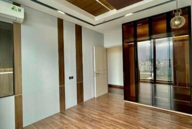 khong-gian-phong-ngu-tu-quan-ao