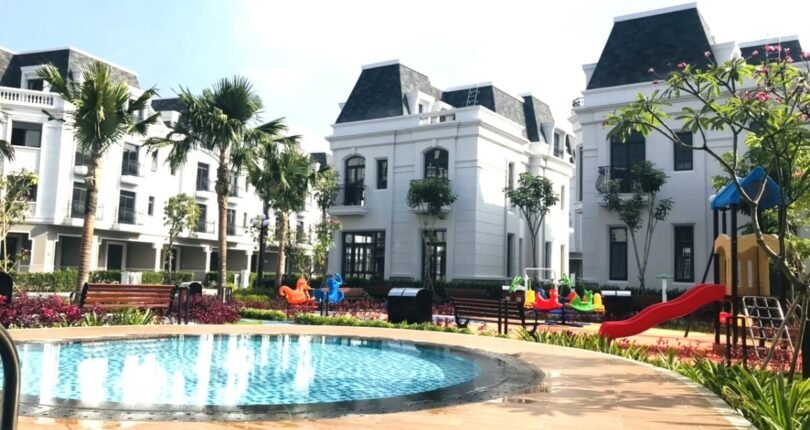nha biet thu amelie villa phu my hung 810x430 - Giá mua bán nhà Biệt thự song lập Amelie Villa Phú Mỹ Hưng t5/2024