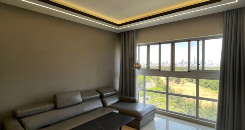 phong khach rong rai 1 810x430 - Giá mua bán căn hộ 3 phòng ngủ số 01 block A Chung cư Happy Valley Quận 7 T5/2024