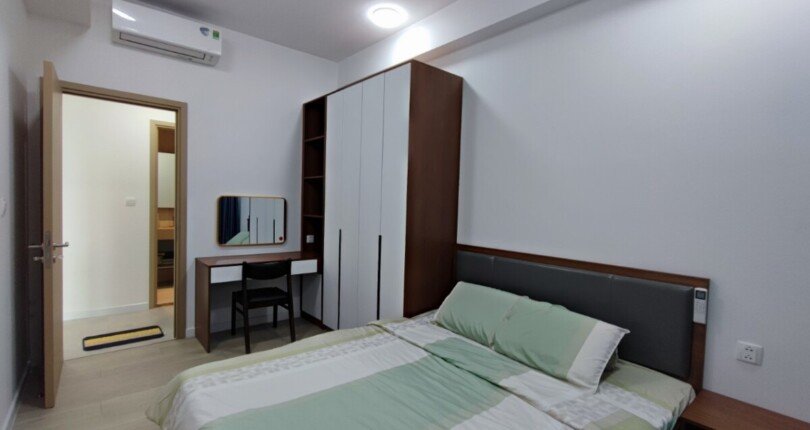 phong ngu can ho cho thue 810x430 - Cho thuê căn hộ chung cư The Antonia, 86m2, giá 26tr/tháng, nội thất đầy đủ, xem nhà dễ.