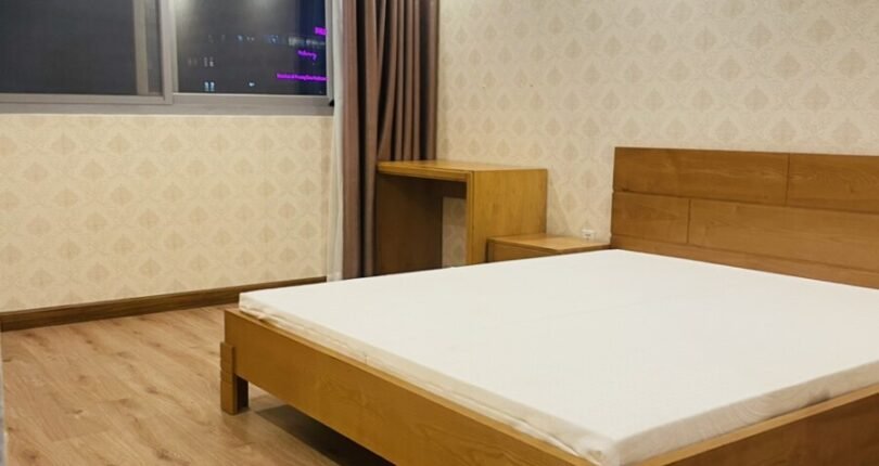 phong ngu lon co giuong rong 810x430 - Giá cho thuê căn hộ 2 phòng ngủ Block B Chung cư Green Valley Quận 7 T5/2024