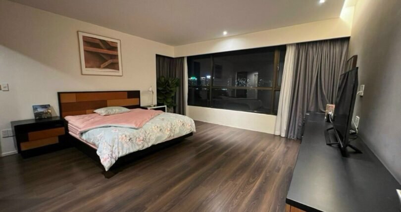 phong ngu master rong rai 810x430 - Giá mua bán căn hộ 3 phòng ngủ Chung cư The Panorama Quận 7 T5/2024