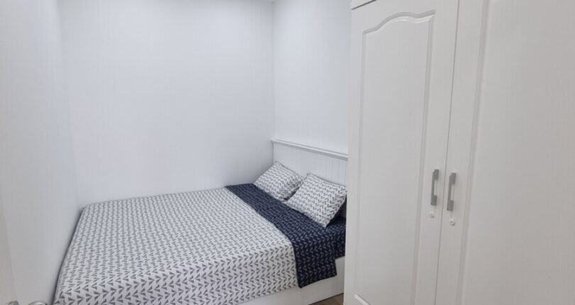 phong ngu nho 810x430 - Giá mua bán căn hộ 3 phòng ngủ Chung cư Hưng Vượng 3 Quận 7 T5/2024