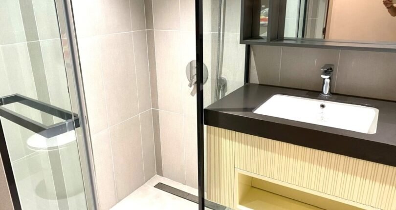 toilet phong khach 1 810x430 - Giá cho thuê căn hộ 2 phòng ngủ số 01 block A Chung cư Cardinal Court Quận 7 T6/2024
