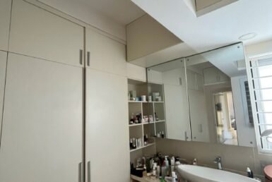 toilet-trong-can-ho-ban