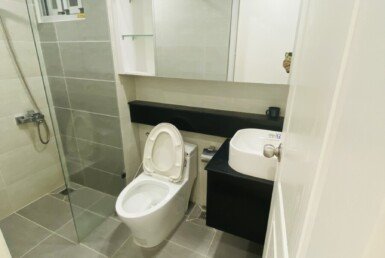wc-can-ho-can-ban