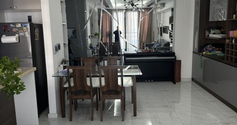 Hinh anh phong khach can ho cho thue 3 810x430 - Cho thuê căn hộ Green Valley , 02pn, giá 1000usd/tháng, nội thất đầy đủ, xem nhà dễ.