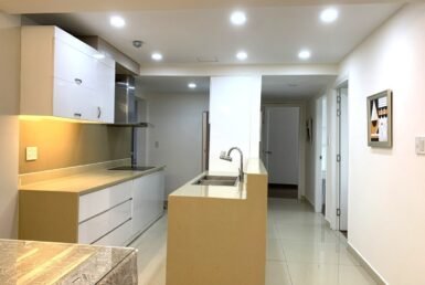 bep-trong-can-ho-ban