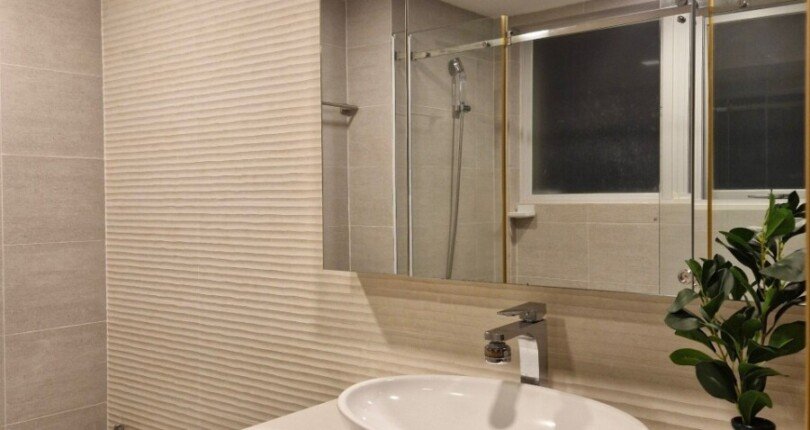 cho thue can ho happy valley 8 810x430 - Cho thuê căn hộ Happy Valley. DT 135m2 Nhà rất đẹp- Nội Thất Cao Cấp- 3 Phòng ngủ- 2wc- Giá thuê 1.800 USD/Tháng