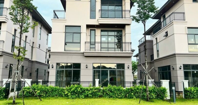 hinh anh nha biet thu cho thue khu dan cu zeitgeist gs nha be t6 2024 810x430 - Giá cho thuê nhà Biệt thự nguyên căn B03 Khu dân cư Zeitgeist Gs Nhà Bè T6/20204