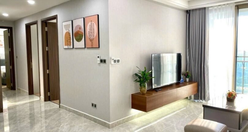 hinh anh phong khach can ho ban 4 810x430 - Giá mua bán căn hộ 3 phòng ngủ Chung cư The Peak m8 Quận 7 T6/2024