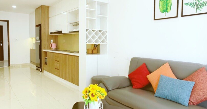 hinh anh phong khach can ho can cho thue 2 810x430 - Cho thuê căn hộ chung cư Scenic Valley 1, 70m2, giá 18tr/tháng, xem nhà dễ, đủ nội thất.