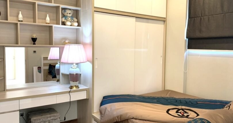 hinh anh phong ngu nho trong can ho ban 810x430 - Giá mua bán căn hộ 2 phòng ngủ số 06 Block B Chung cư Midtown m6 Quận 7 T6/2024