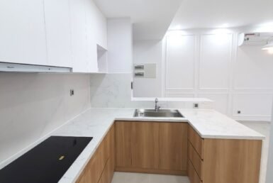 khong-gian-bep-rong-rai