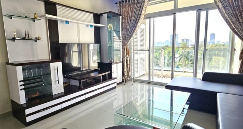 khong gian phong khach can ho ban 1 810x430 - Duy nhất căn hộ 4 phòng ngủ cần bán tại block A Chung cư Riverside Residence Quận 7 T6/2024