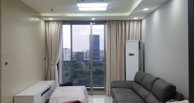 phong khach can ho ban 22 810x430 - Giá mua bán căn hộ 3 phòng ngủ Block D Chung cư Midtown m6 Quận 7 T6/2024