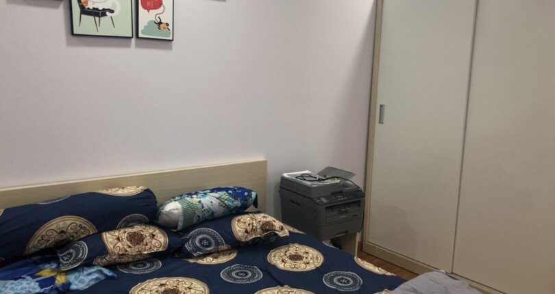 phong ngu can ho ban 13 810x430 - Bán căn hộ chung cư Scenic Valley 1, 03pn, 110M2, giá 6.2 tỷ, nội thất căn hộ đầy đủ, xem nhà dễ.