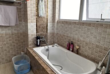 toilet-co-bon-tam-nam