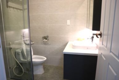 toilet-day-du-trang-thiet-bi