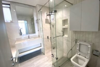 toilet-trong-can-ho-ban