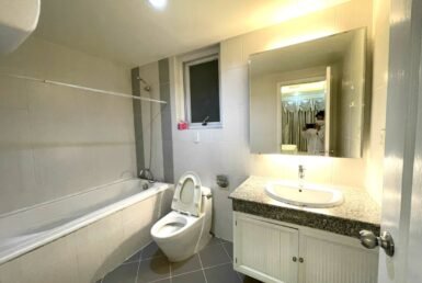 toilet-trong-phong-ngu-master