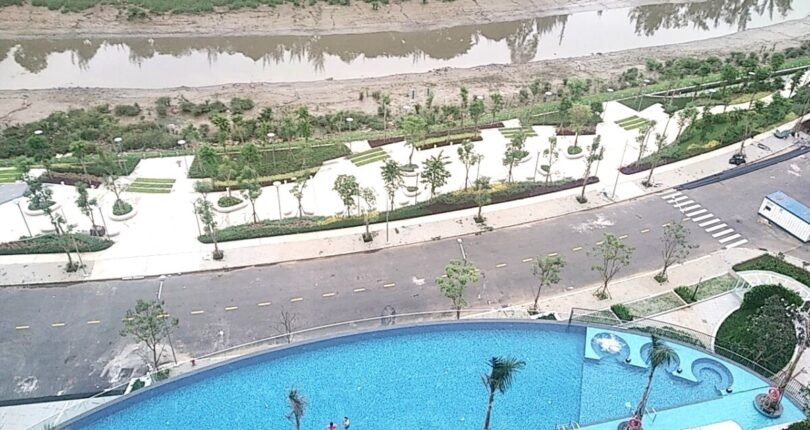 view can ho truc dien ho boi midtown m7 810x430 - Giá mua bán căn hộ 3 phòng ngủ Block B view sông Chung cư Midtown M7 Quận 7 T6/2024