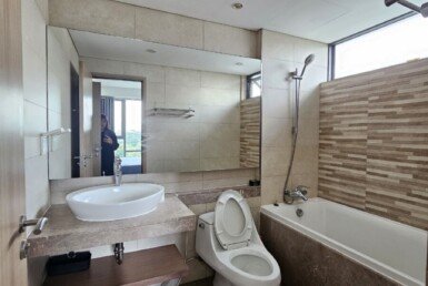 08b6034f32a490fac9b515