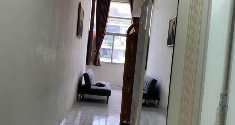 ban can ho hung vuong 1 9 810x430 - Cần bán nhanh căn hộ Hưng Vượng 1. DT 68m2 gồm 1 Trệt+ Lửng- 2 Phòng 1wc- Giá bán nhanh 2.3 Tỷ (TL)